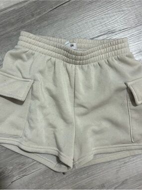 refuge sweatshorts